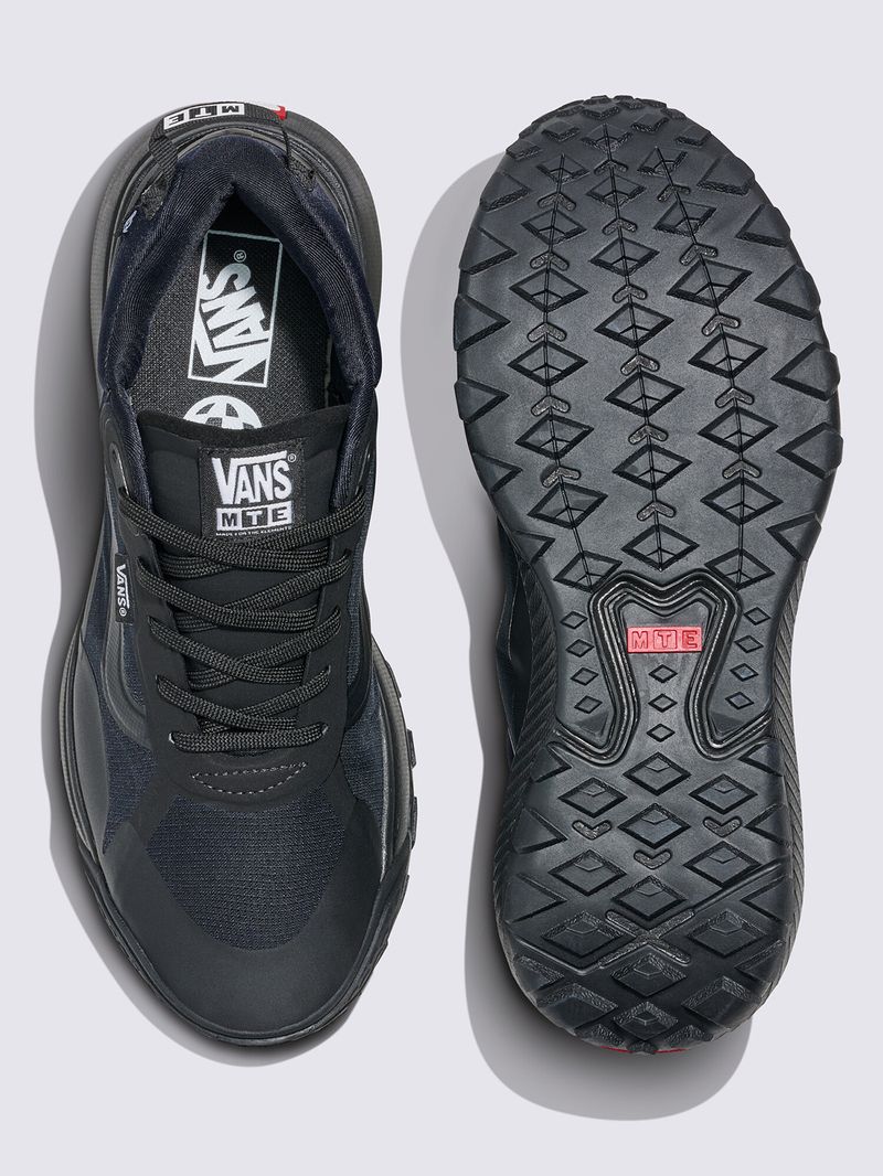 Zapatilla Adulto MTE Crosspath Negro Vans