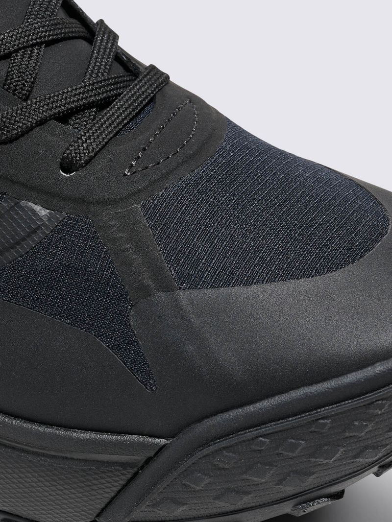 Zapatilla Adulto MTE Crosspath Negro Vans