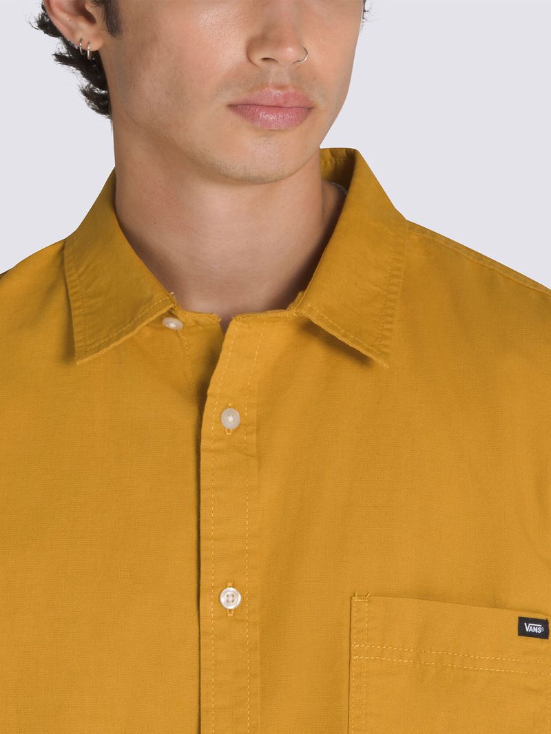 Camisa M/C Hombre Lawson Solid Amarillo Vans
