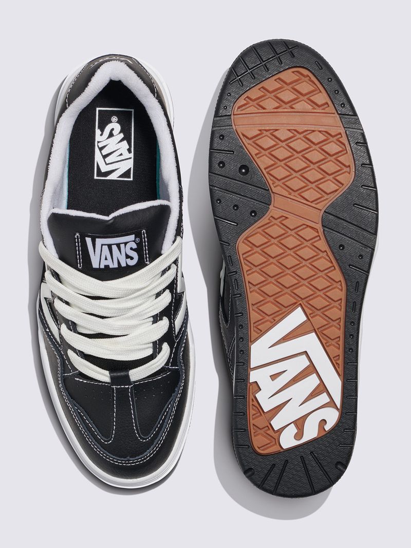 Zapatilla Adulto Upland Negro Vans