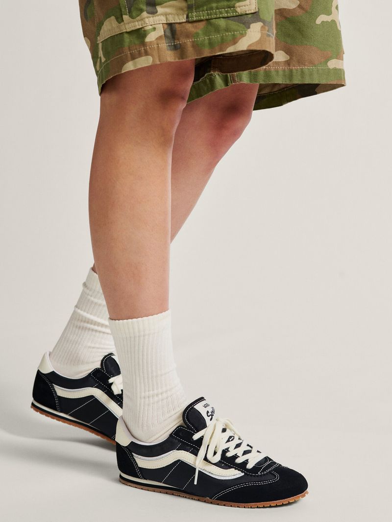 Zapatilla Adulto Super LowPro Negro Vans