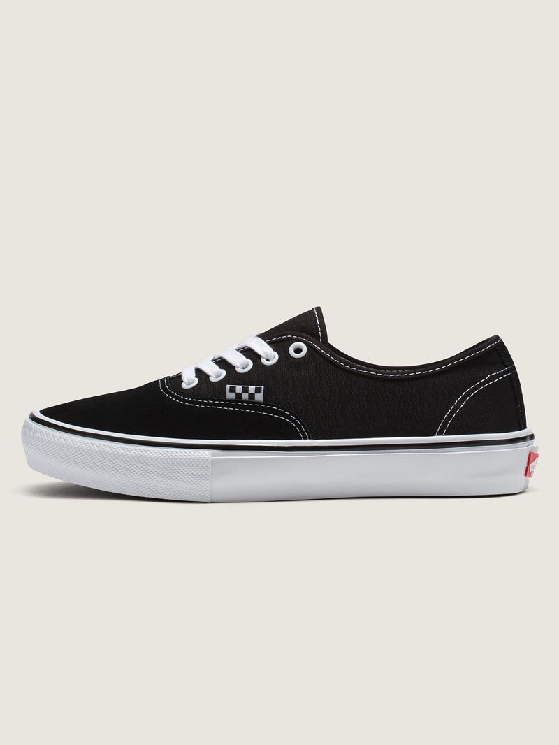 Zapatilla Adulto Skate Authentic Negro Vans