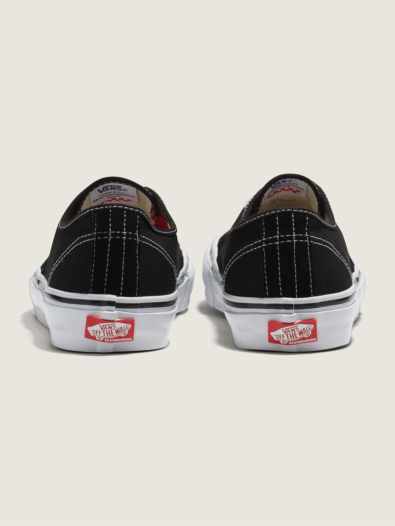 Zapatilla Adulto Skate Authentic Negro Vans