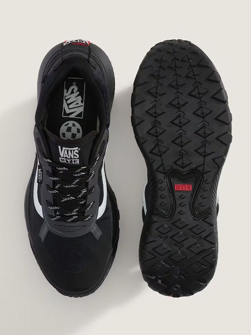Zapatilla Adulto MTE Crosspath Negro Vans