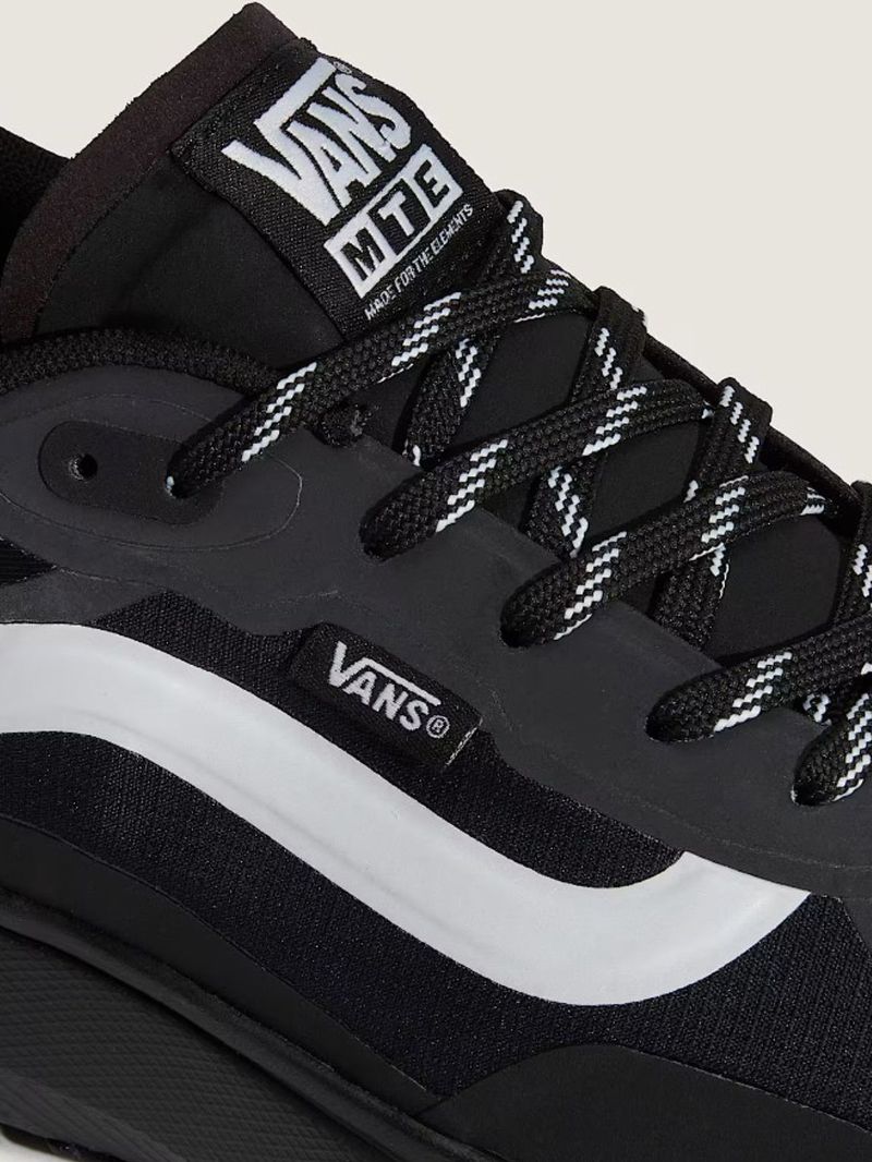 Zapatilla Adulto MTE Crosspath Negro Vans