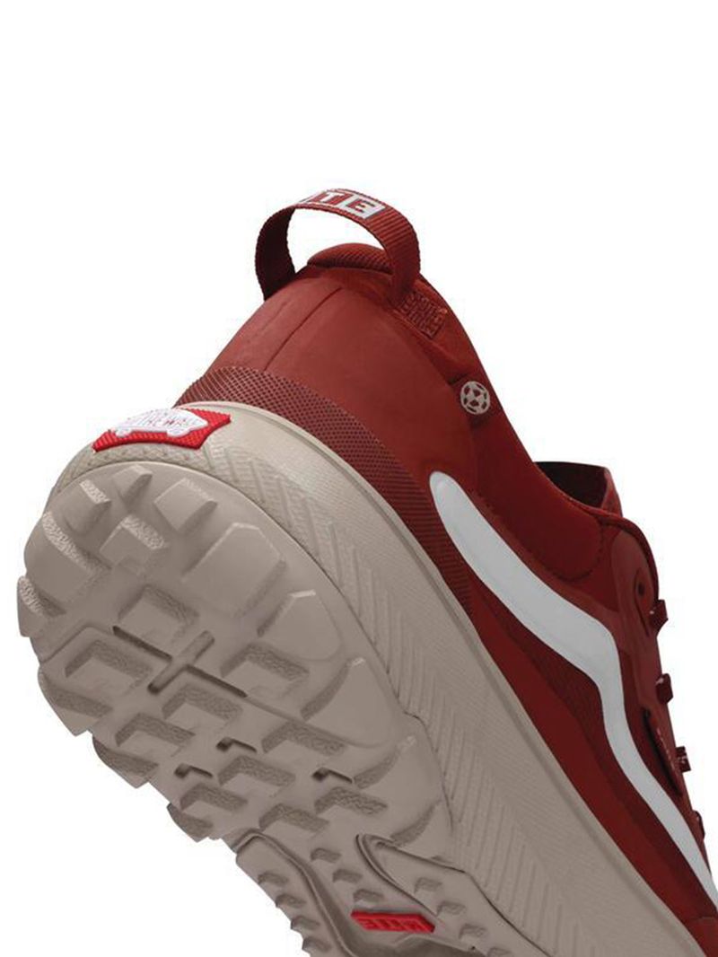 Zapatilla Hombre MTE Crosspath Rojo Vans