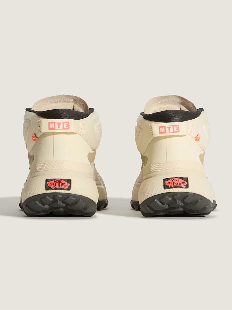 Zapatilla Mujer MTE Crosspath Mid Beige Vans