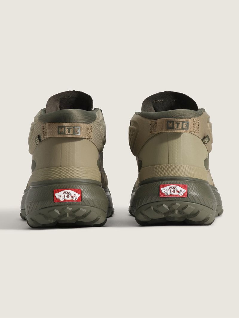 Zapatilla Hombre MTE Crosspath Mid Café Vans