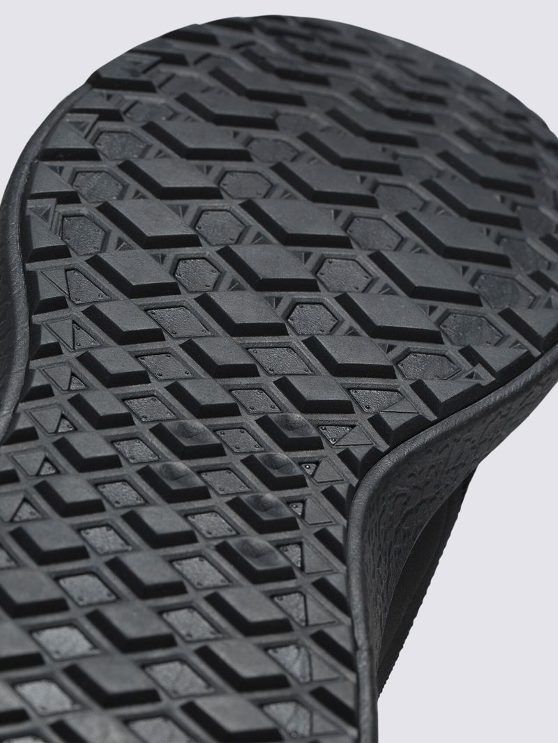 Zapatilla Adulto Ultrarange Exo Negro Vans