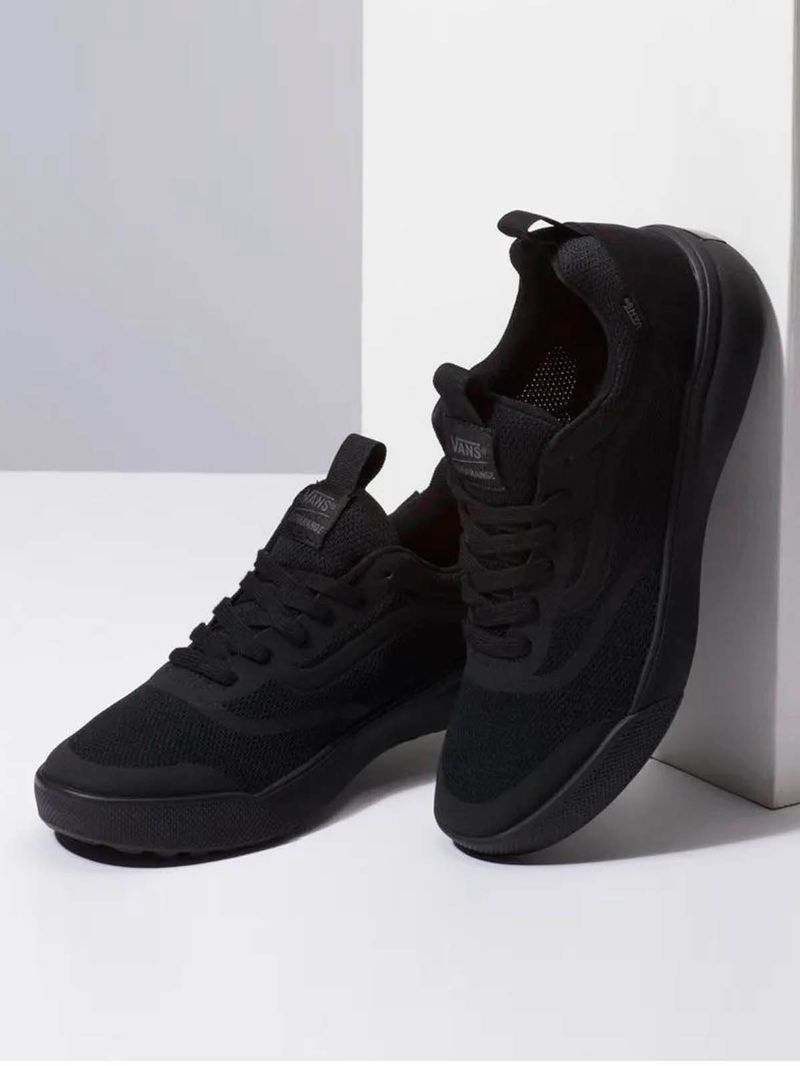 Zapatilla Adulto Ultrarange Rapidweld Negro Vans
