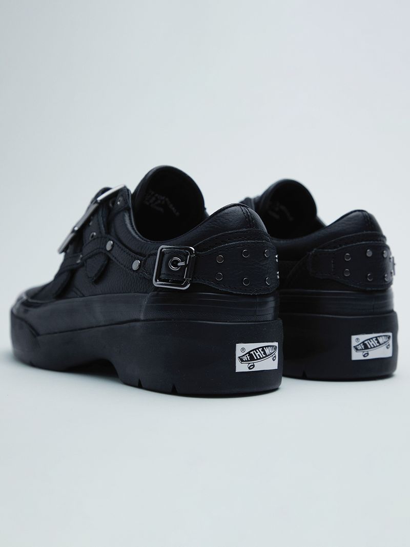 Zapatilla Mujer Premium Old Skool Buckle Negro Vans