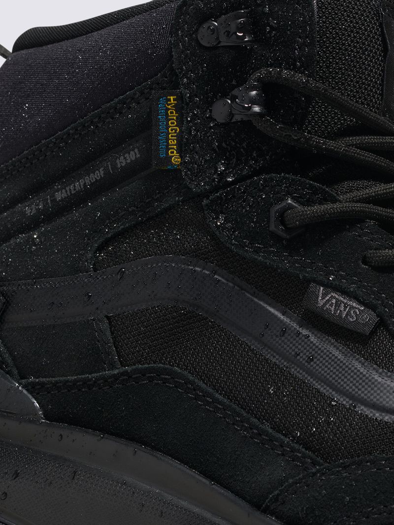 Zapatilla Adulto MTE Crestline Waterproof Negro Vans