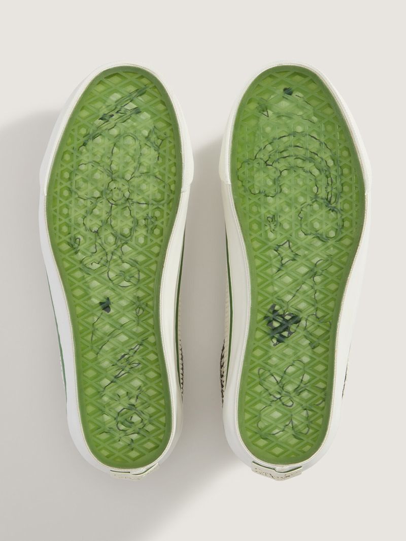 Zapatilla Mujer Premium Old Skool Charms Blanco Vans - Cocona