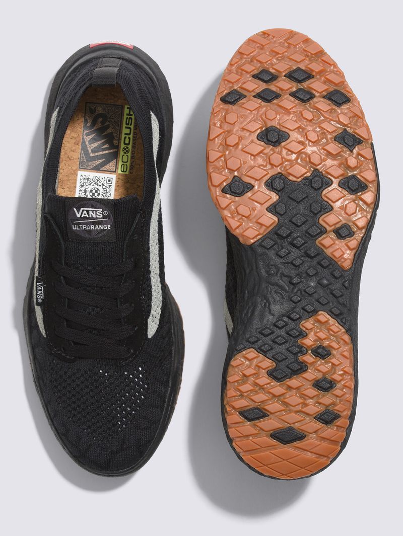 Zapatillas UA UltrarangeVr3 Black/Pirate Black