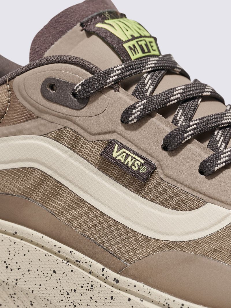 Zapatilla Hombre MTE Crosspath Café Vans