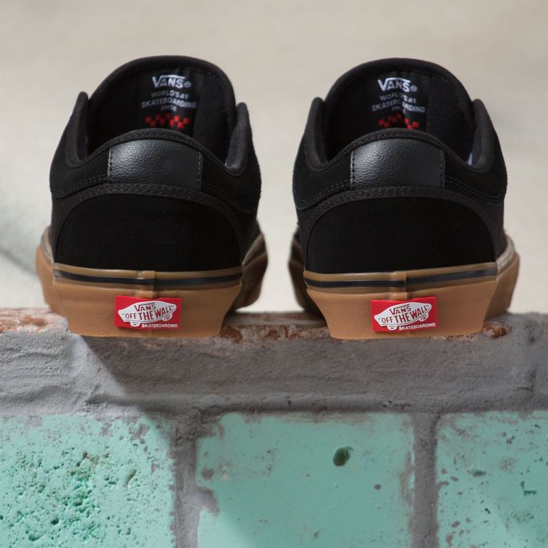 Zapatillas MnSkate Chukka Low Black/Black/Gum