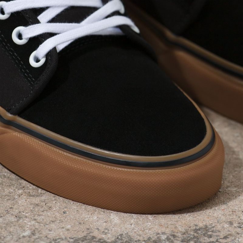 Zapatillas MnSkate Chukka Low Black/Black/Gum