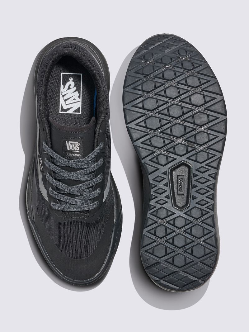 Zapatilla Adulto MTE Ultrarange 2.0 Negro Vans