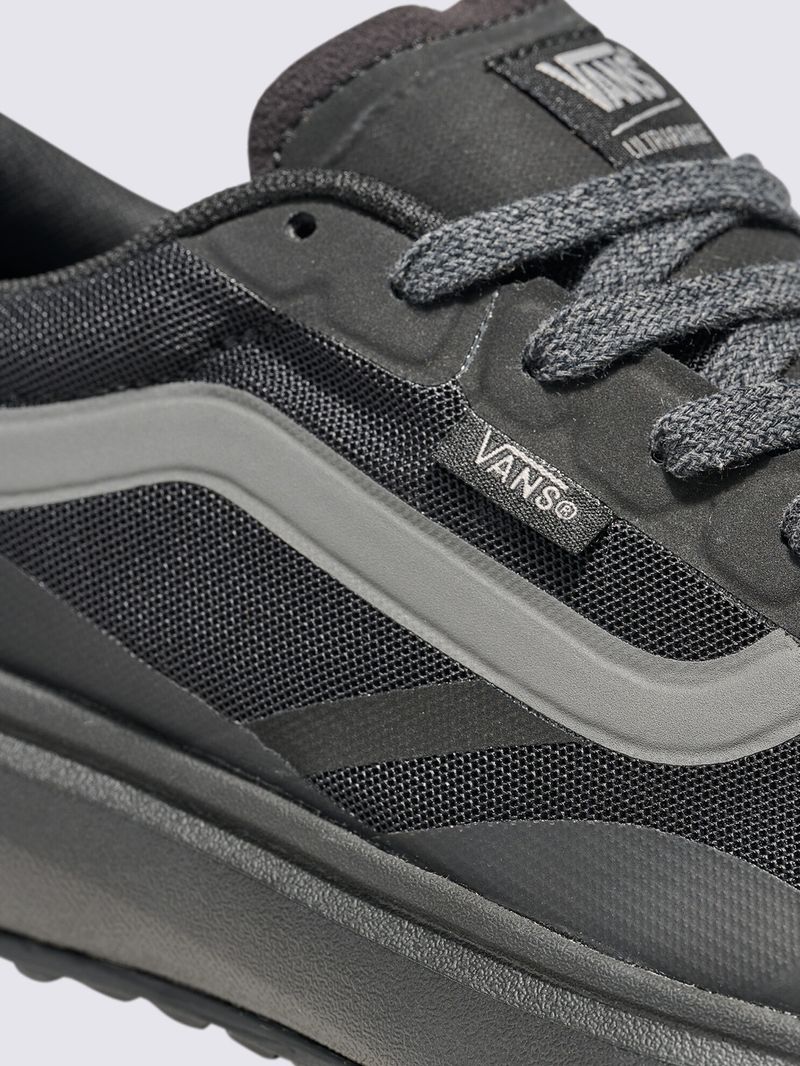 Zapatilla Adulto MTE Ultrarange 2.0 Negro Vans