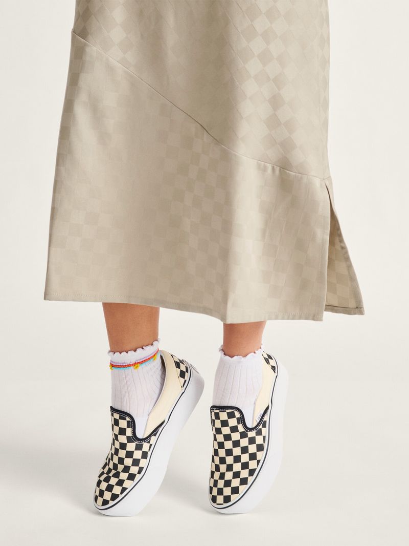 Zapatilla Mujer Slip On Checkerboard Stackform Vans