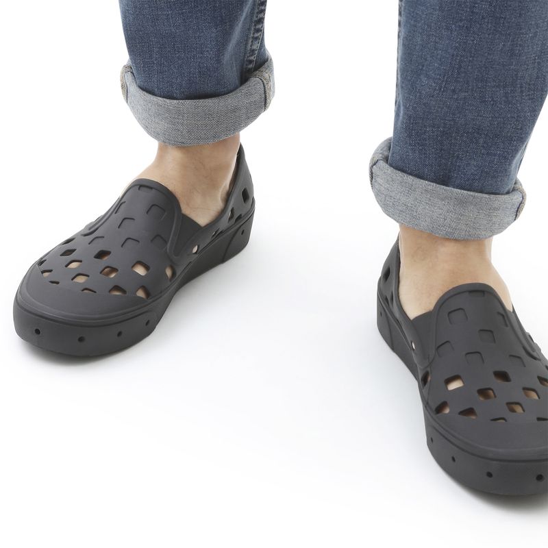 Zapatillas-Ua-Trek-Slip-On-Black