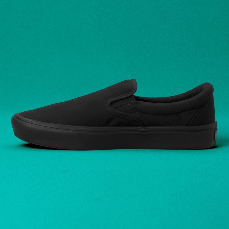 Zapatillas-Comfycush-Slip-On--Classic--Black-Black