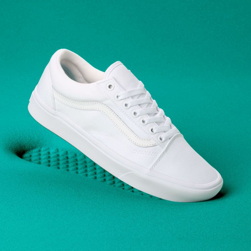 Zapatillas-UA-ComfyCush-Old-Skool--Classic--True-White-True-White