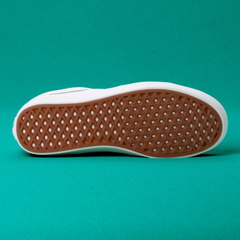 Zapatillas-UA-ComfyCush-Old-Skool--Classic--True-White-True-White