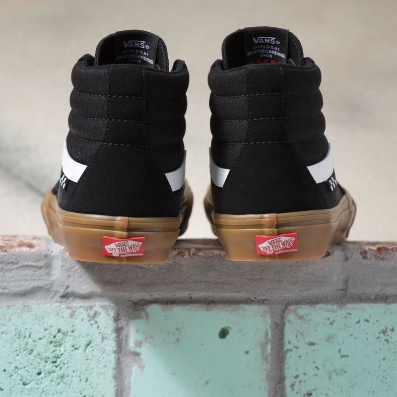 Zapatillas-Mn-Skate-Sk8-Hi-Black-Gum