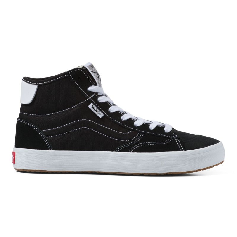 Zapatillas-UA-The-Lizzie-black-white