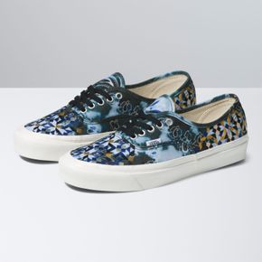 Zapatillas UA Authentic 44 DX Anaheim Factory Mixed Mosaic Black