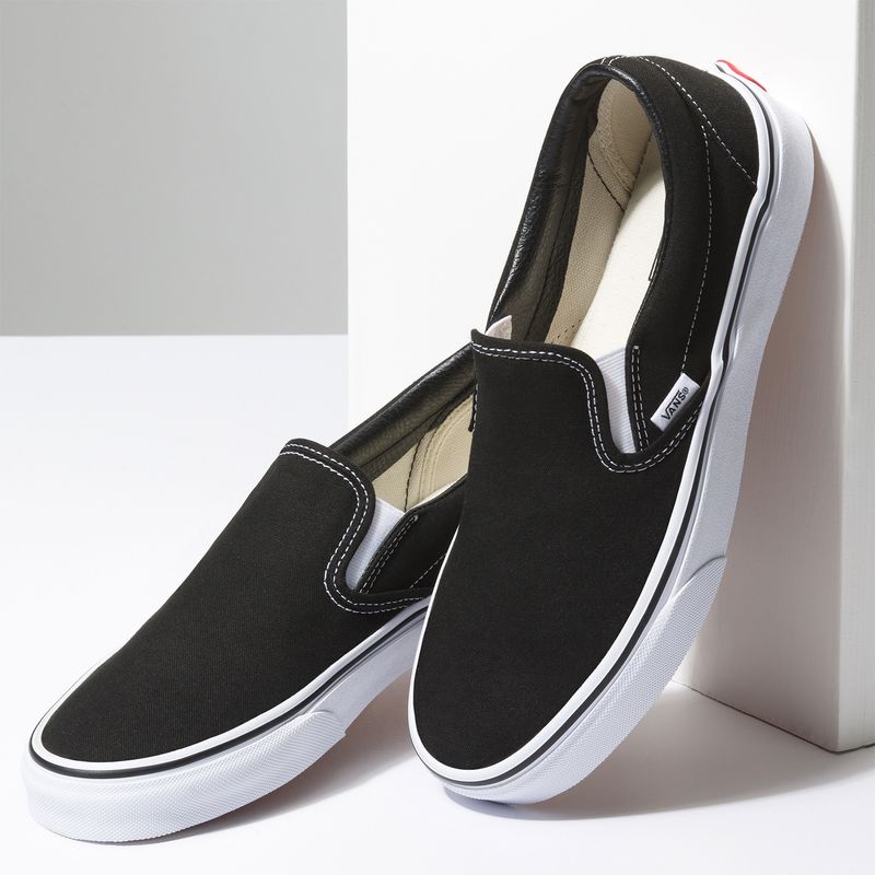 Zapatillas-Classic-Slip-On-Black