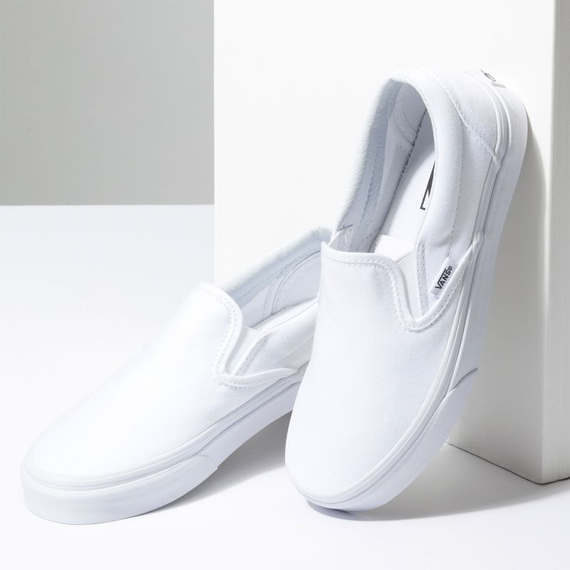 Zapatillas Classic Slip On True White Vans