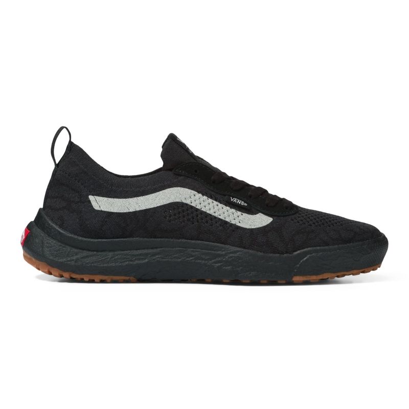 Zapatillas-UA-Ultrarange-VR3-Black-Pirate-Black