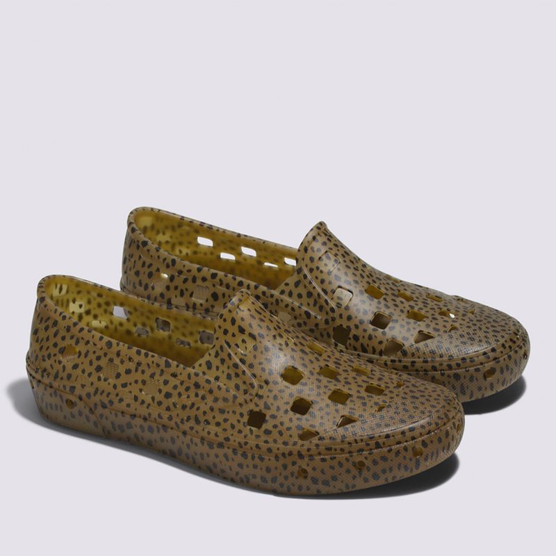 Zapatillas-UA-Slip-On-TRK-Animal-Brown-Black