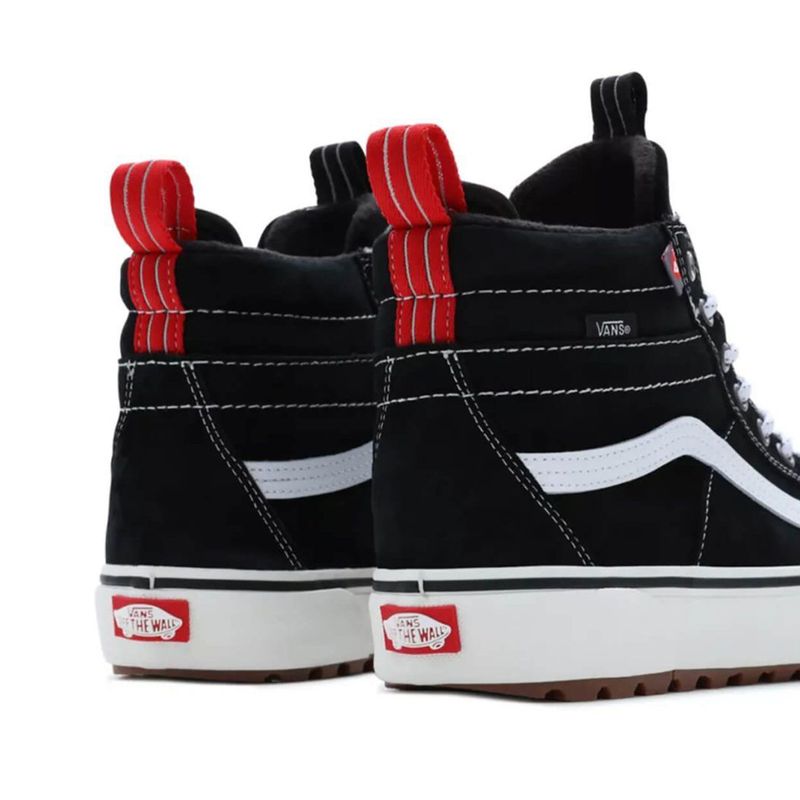 Zapatillas-UA-SK8-Hi-MTE-2-Black-White