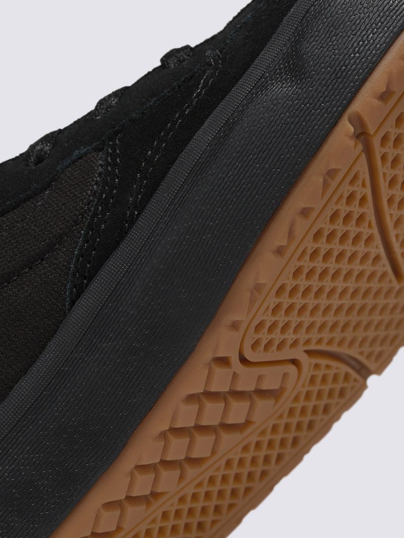 Zapatilla-Unisex-The-Lizzie-Negro-Vans