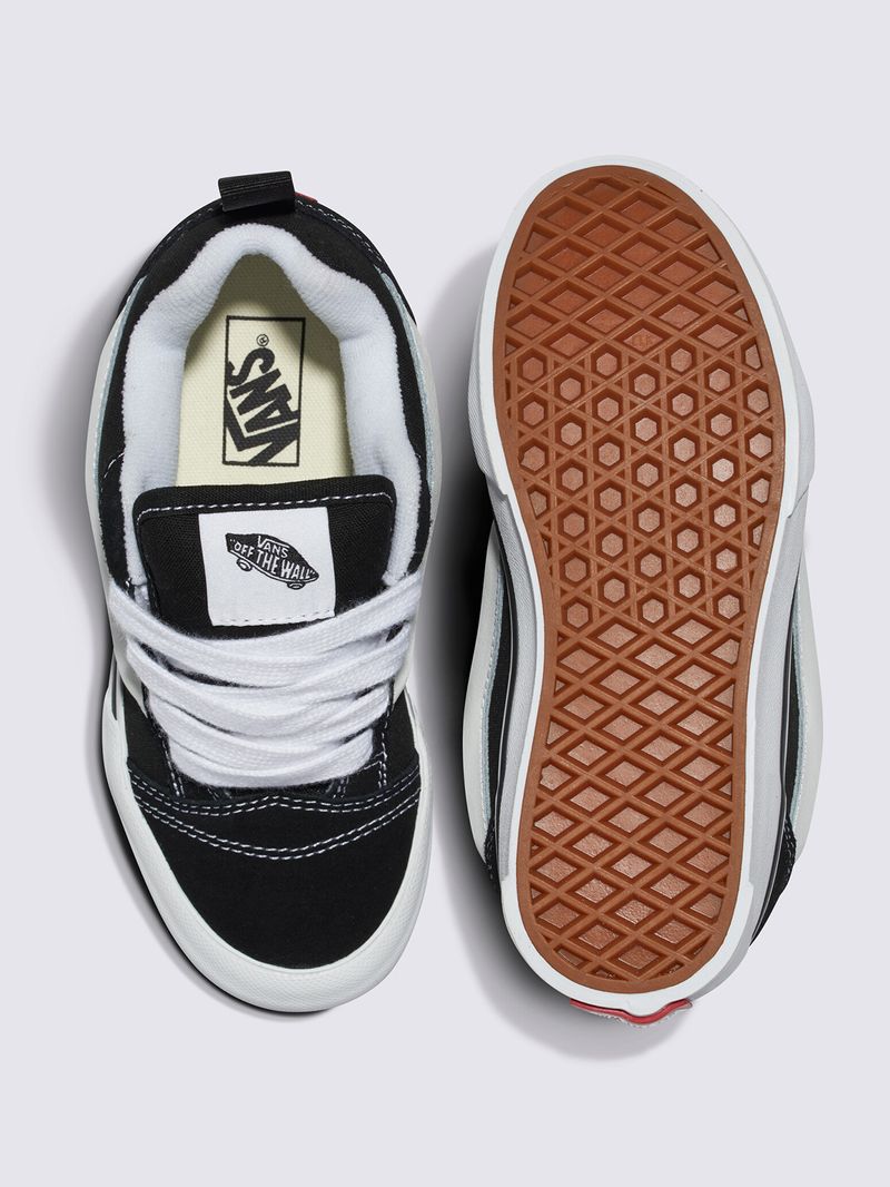 Zapatilla-Urbana-Niño-Knu-Skool-Negro-Vans