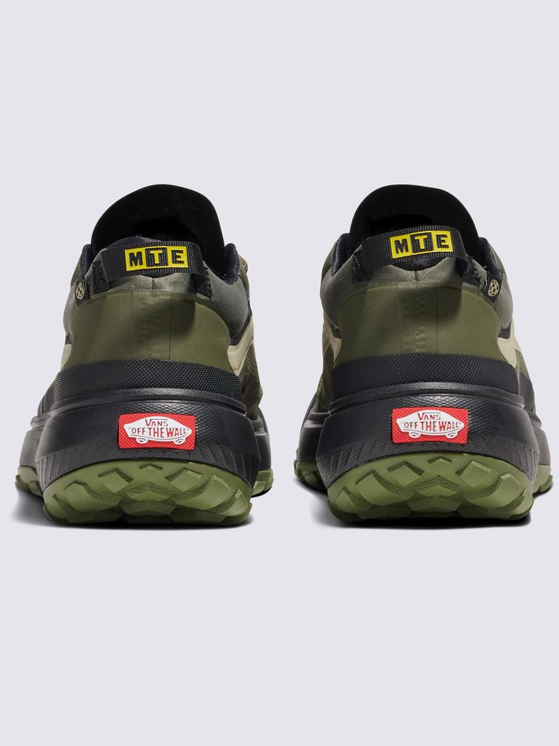 Zapatilla-Urbana-Unisex-Mte-Crosspath-Militar-Vans