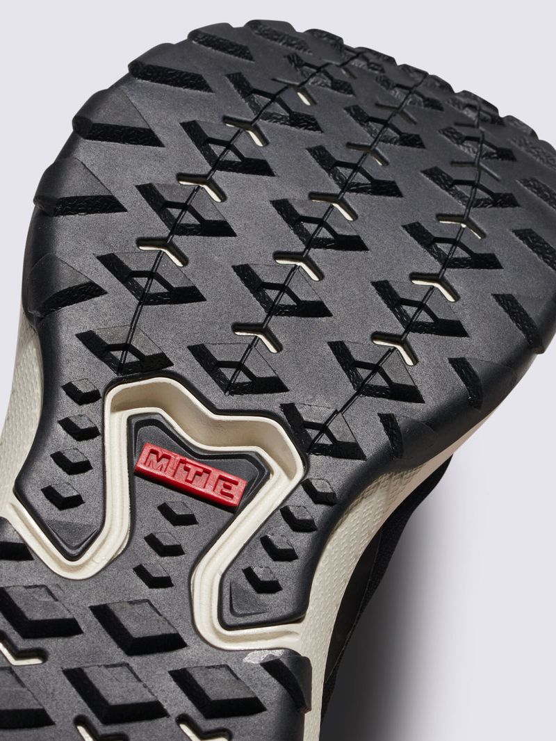 Zapatilla-Urbana-Unisex-Mte-Crosspath-Negro-Vans