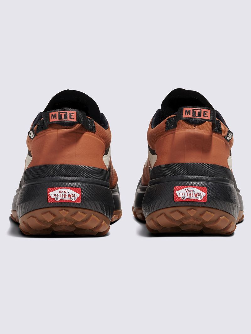 Zapatilla-Casual-Hombre-Mte-Crosspath-Cafe-Claro-Vans