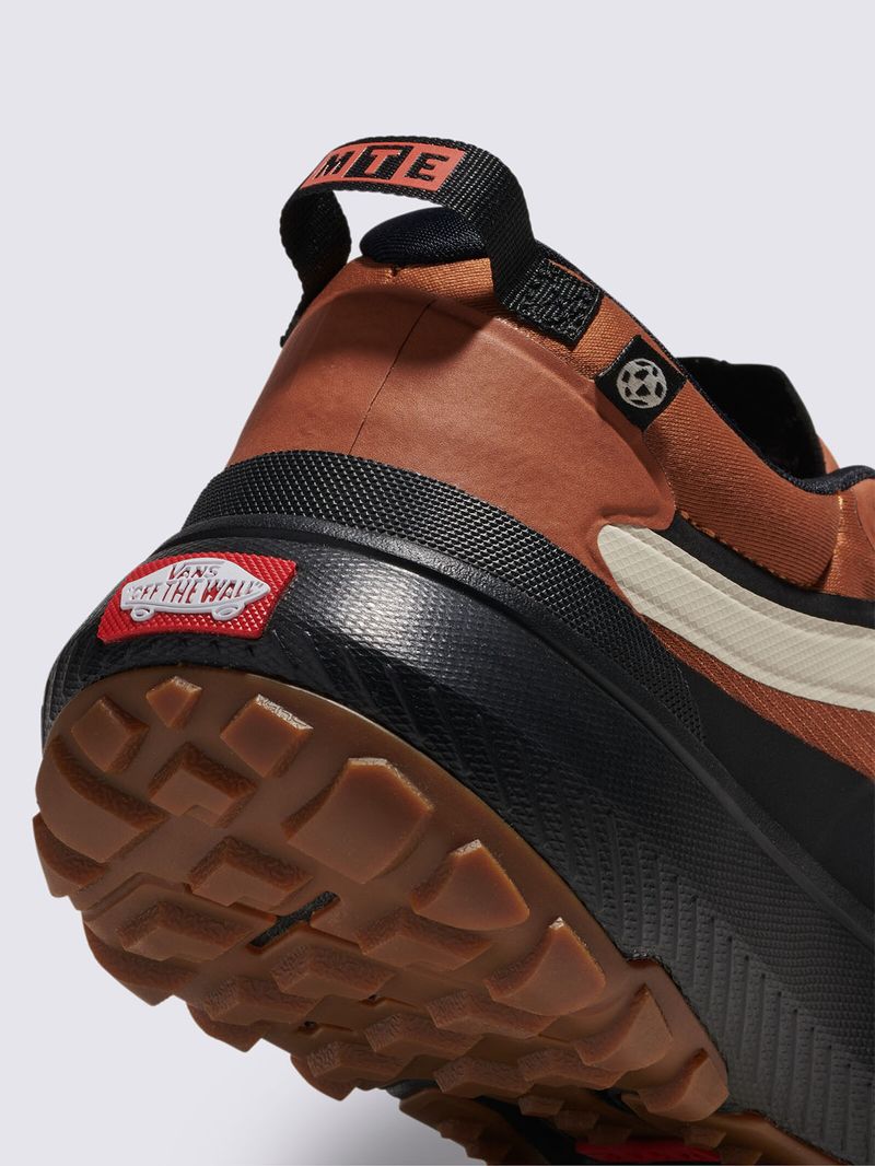 Zapatilla-Casual-Hombre-Mte-Crosspath-Cafe-Claro-Vans