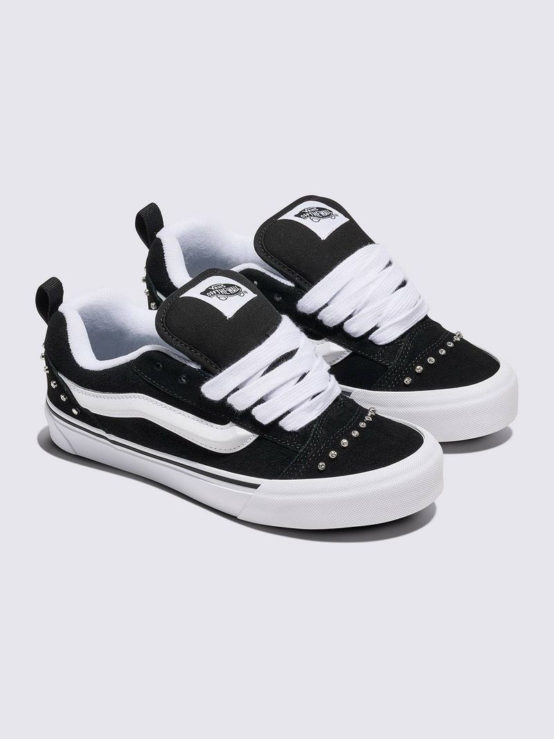 ZAPATILLA-MUJER-Knu-Skool-NEGRO-VANS