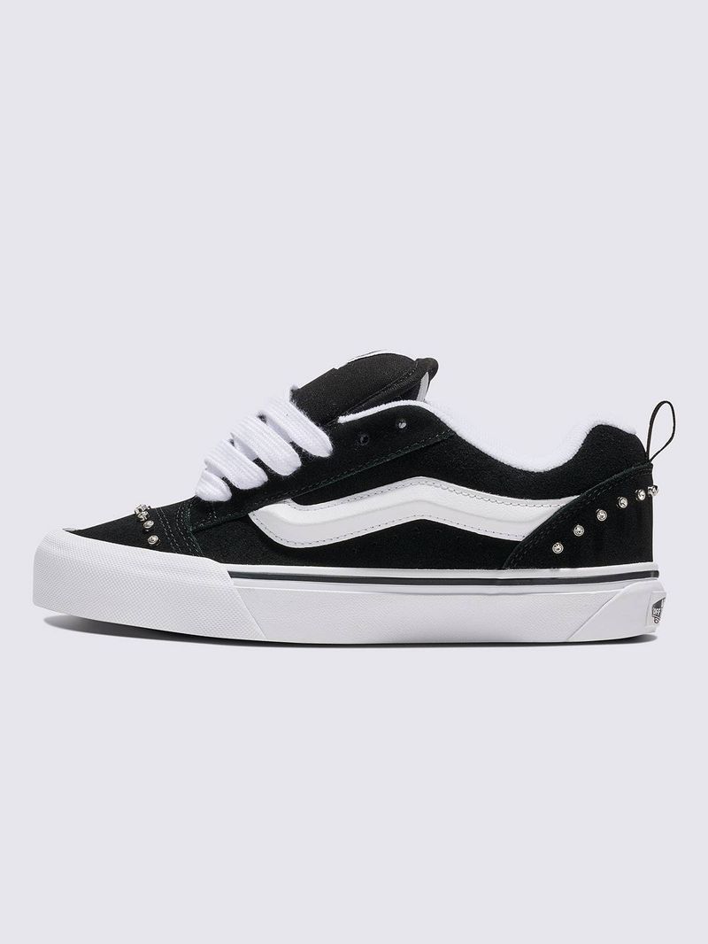 ZAPATILLA-MUJER-Knu-Skool-NEGRO-VANS