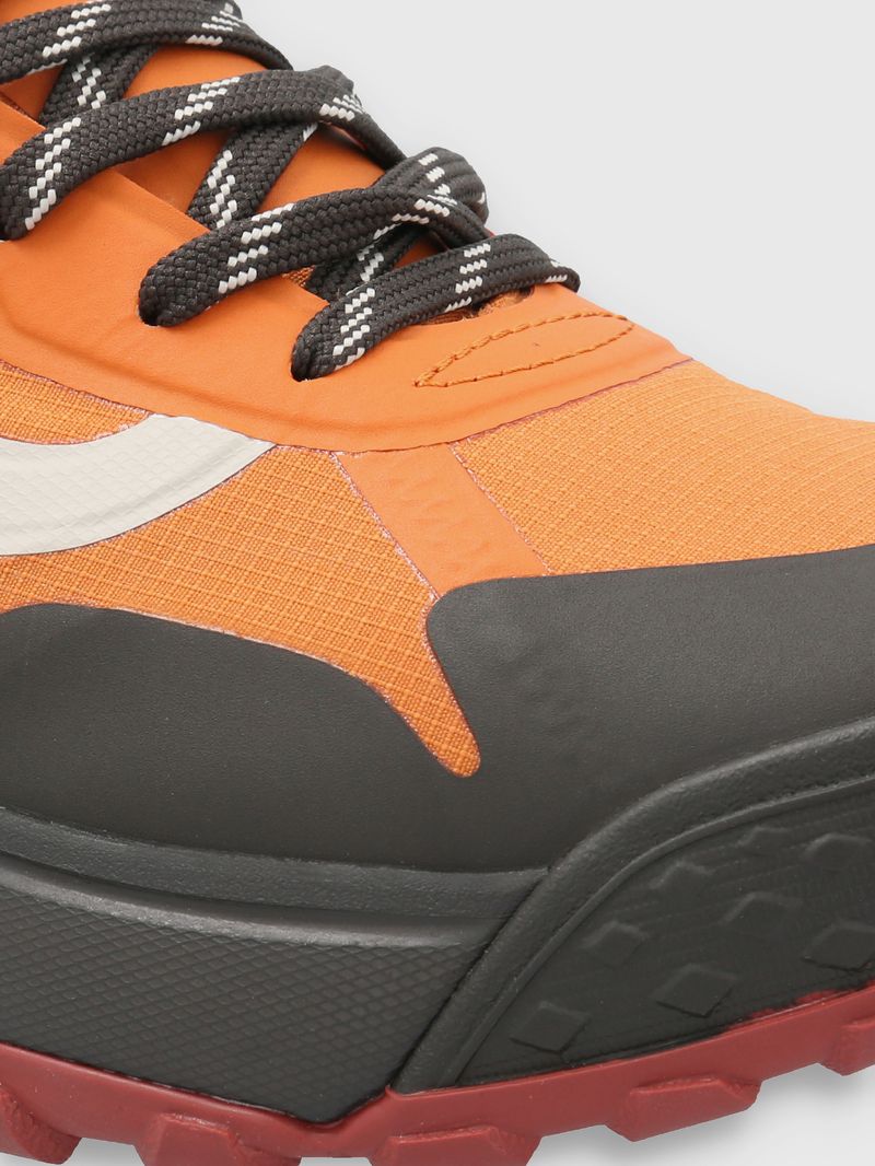ZAPATILLA-CASUAL-UNISEX-MTE-CROSSPATH-NARANJA-VANS