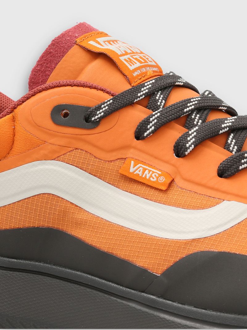 ZAPATILLA-CASUAL-UNISEX-MTE-CROSSPATH-NARANJA-VANS