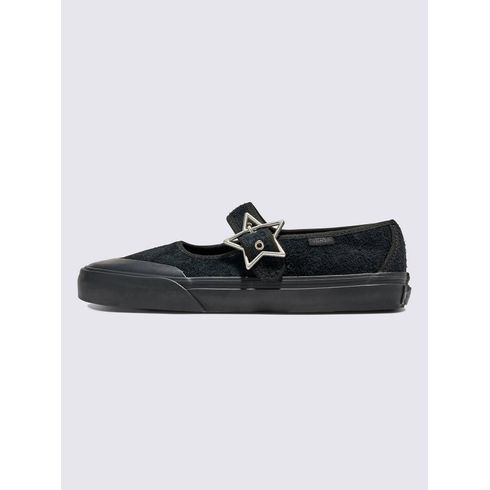 ZAPATILLA UNISEX MARY JANE NEGRO VANS