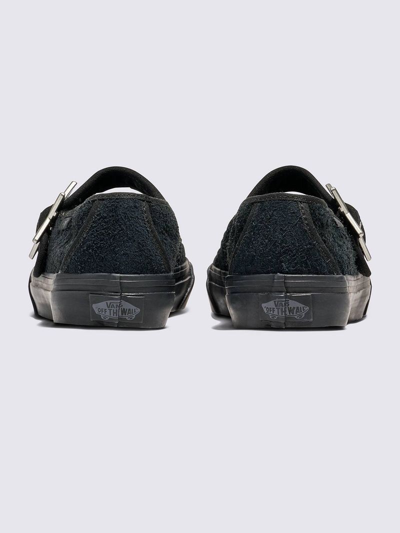 ZAPATILLA-UNISEX-MARY-JANE-NEGRO-VANS