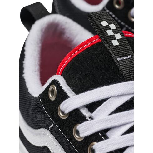ZAPATILLA UNISEX Skate Old Skool 36 + NEGRO VANS