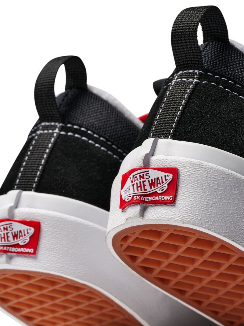 ZAPATILLA-UNISEX-Skate-Old-Skool-36---NEGRO-VANS